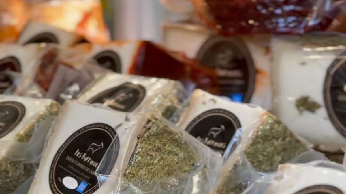 Stand de productos agroalimentarios malagueños en Fromago Cheese Experience, feria internacional del queso en Zamora
