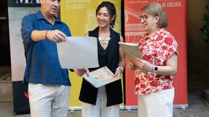 Música Antigua de Plasencia vuelve del 2 al 18 de octubre Cartel del Festival de Música Antigua de Plasencia con banners de la Diputación de Cáceres