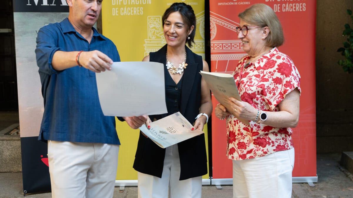 Cartel del Festival de Música Antigua de Plasencia con banners de la Diputación de Cáceres