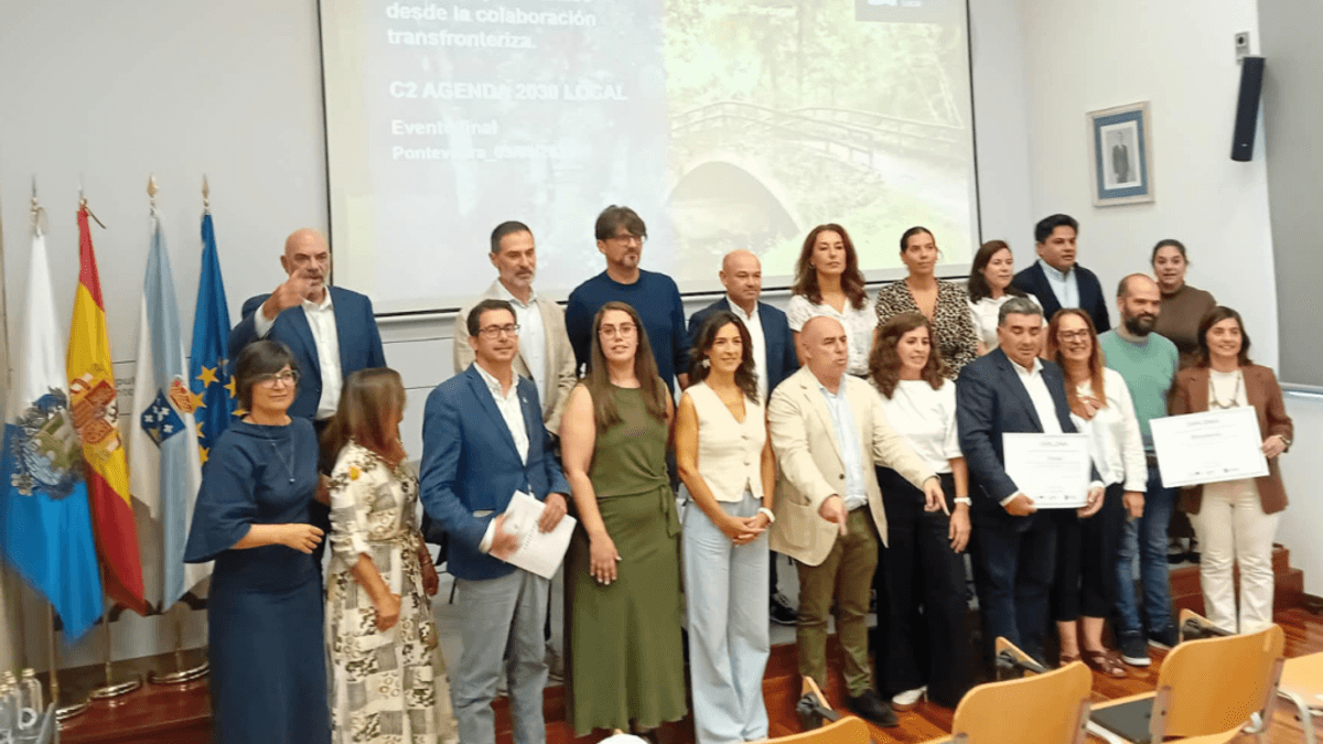 Esther Gutiérrez, vicepresidenta de la Diputación de Cáceres, interviene en el evento final del proyecto C2 Agenda 2030 Local en Pontevedra