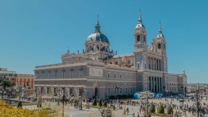 Madrid estrena un circuito de educación vial para formar a policías locales y servicios de emergencia Circuito de educación vial del Instituto de Formación Integral en Seguridad y Emergencias IFISE de Madrid