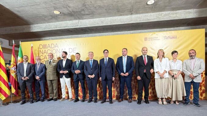 Lluïsa Moret se reúne con diputaciones extremeñas en la Diada Lluïsa Moret en reunión con diputaciones de Extremadura durante la celebración de la Diada Nacional de Catalunya