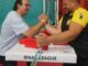 Competidores de armwrestling en el torneo NAL3 League celebrado en el Polideportivo Juan Antonio Samaranch de Valdemoro