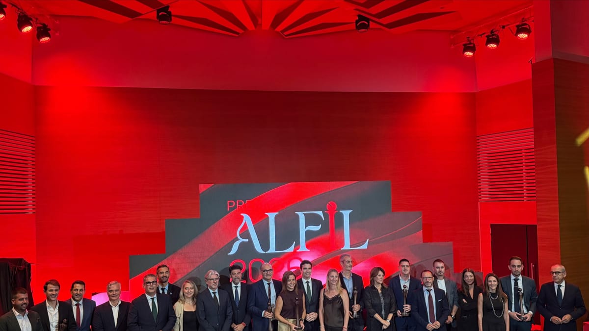 Acto de entrega de los premios Alfil con la Diputación de Alicante