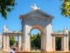 Puerta de San Vicente, monumento histórico de Madrid encargado por Carlos III y diseñado por Sabatini, ubicado cerca de Príncipe Pío