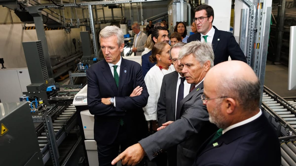 Alfonso Rueda en el acto de celebración del 75 aniversario de la cooperativa farmacéutica Cofano