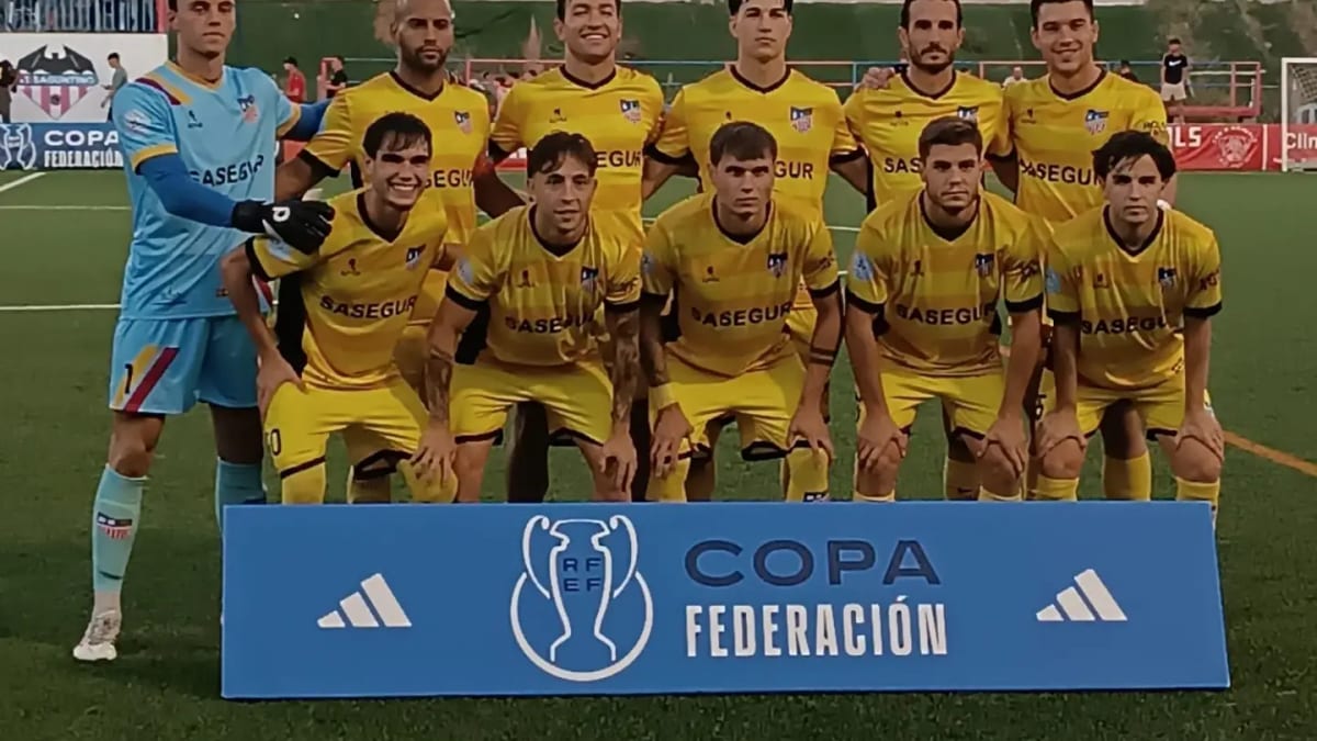 Cartel promocional del encuentro Saguntino vs Navalcarnero en la Copa RFEF