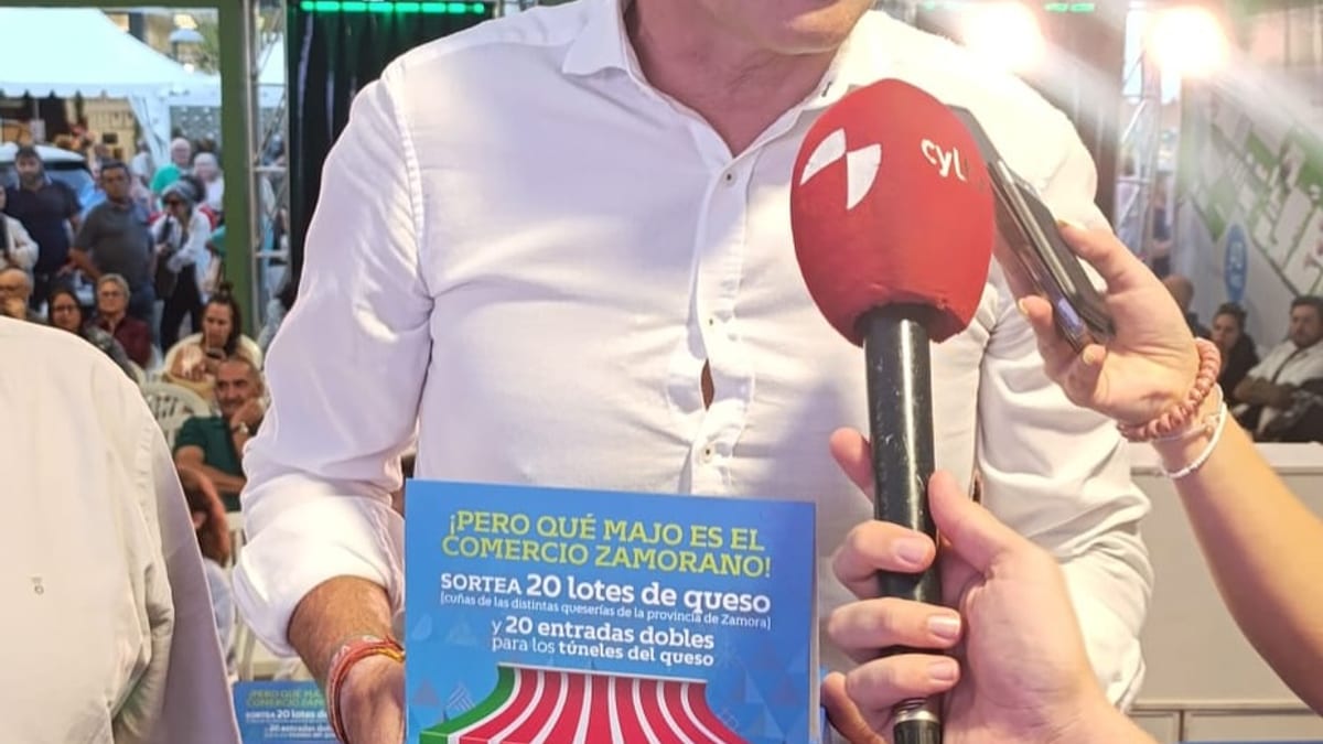 Sorteo de la campaña FROMAJO con participantes y premiados en la feria FROMAGO de Zamora