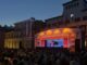 Carroza del Teatro Real en la Plaza de la Constitución de San Sebastián de los Reyes durante una representación de ópera