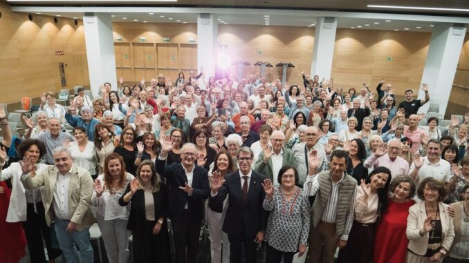 La Rioja destaca el voluntariado de mayores en su Día Internacional El presidente Gonzalo Capellán en el acto conmemorativo del Día Internacional de las Personas de Edad en La Rioja