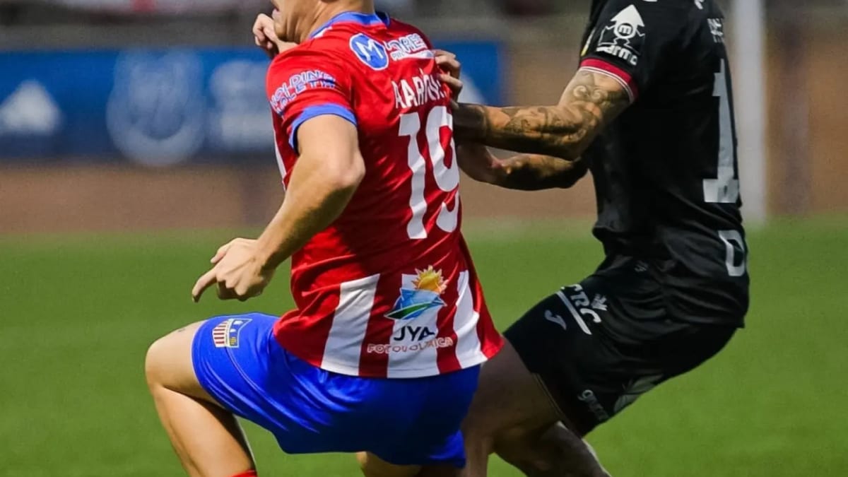 Galería fotográfica del encuentro de cuartos de final de Copa RFEF entre Navalcarnero y Real Murcia